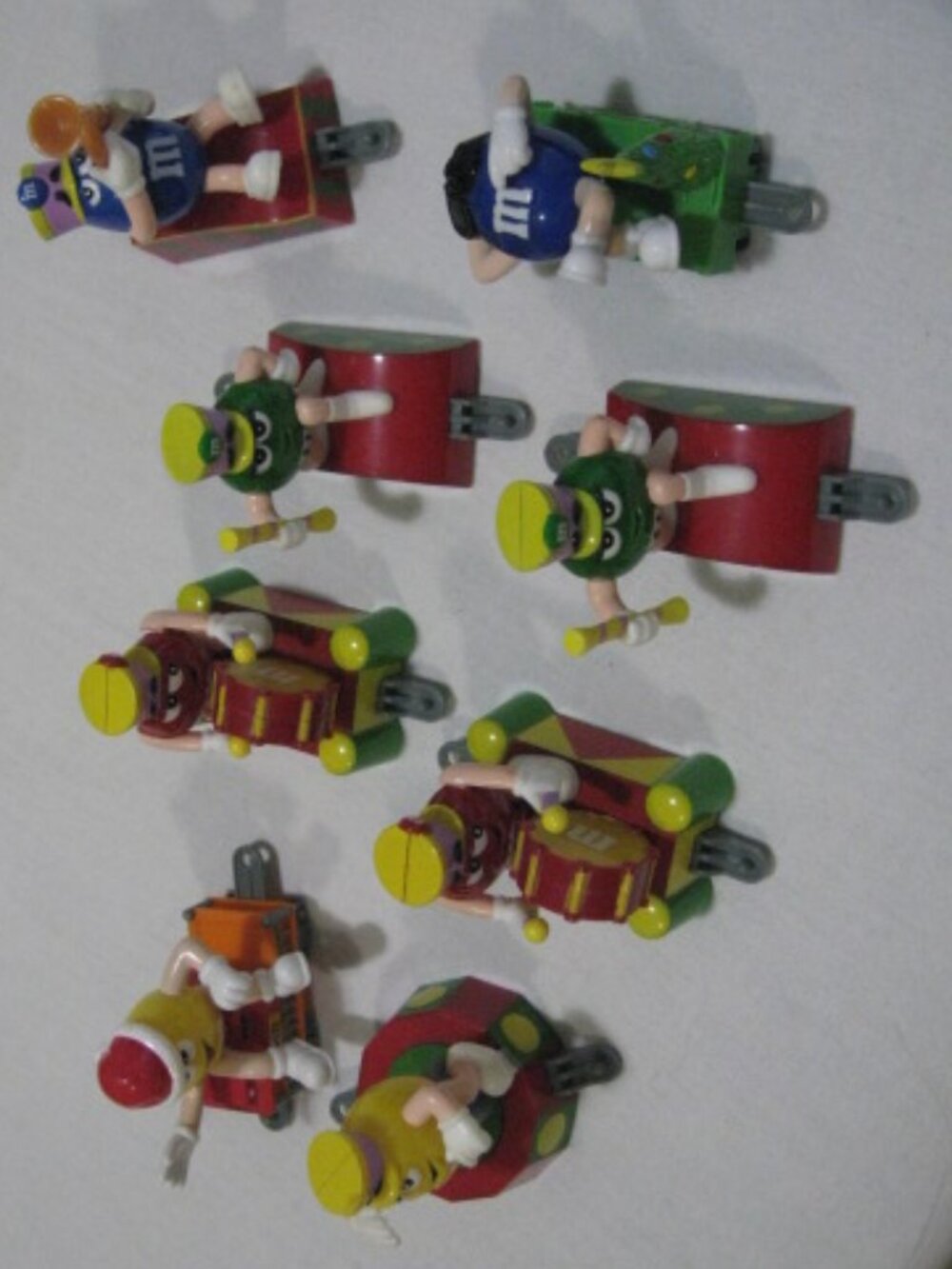 Lot of 8 M&M Christmas Holiday Train Cars